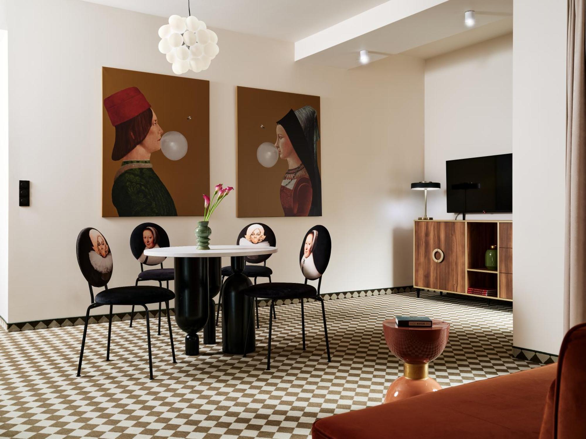 Hotel Pietryna ウッチ エクステリア 写真