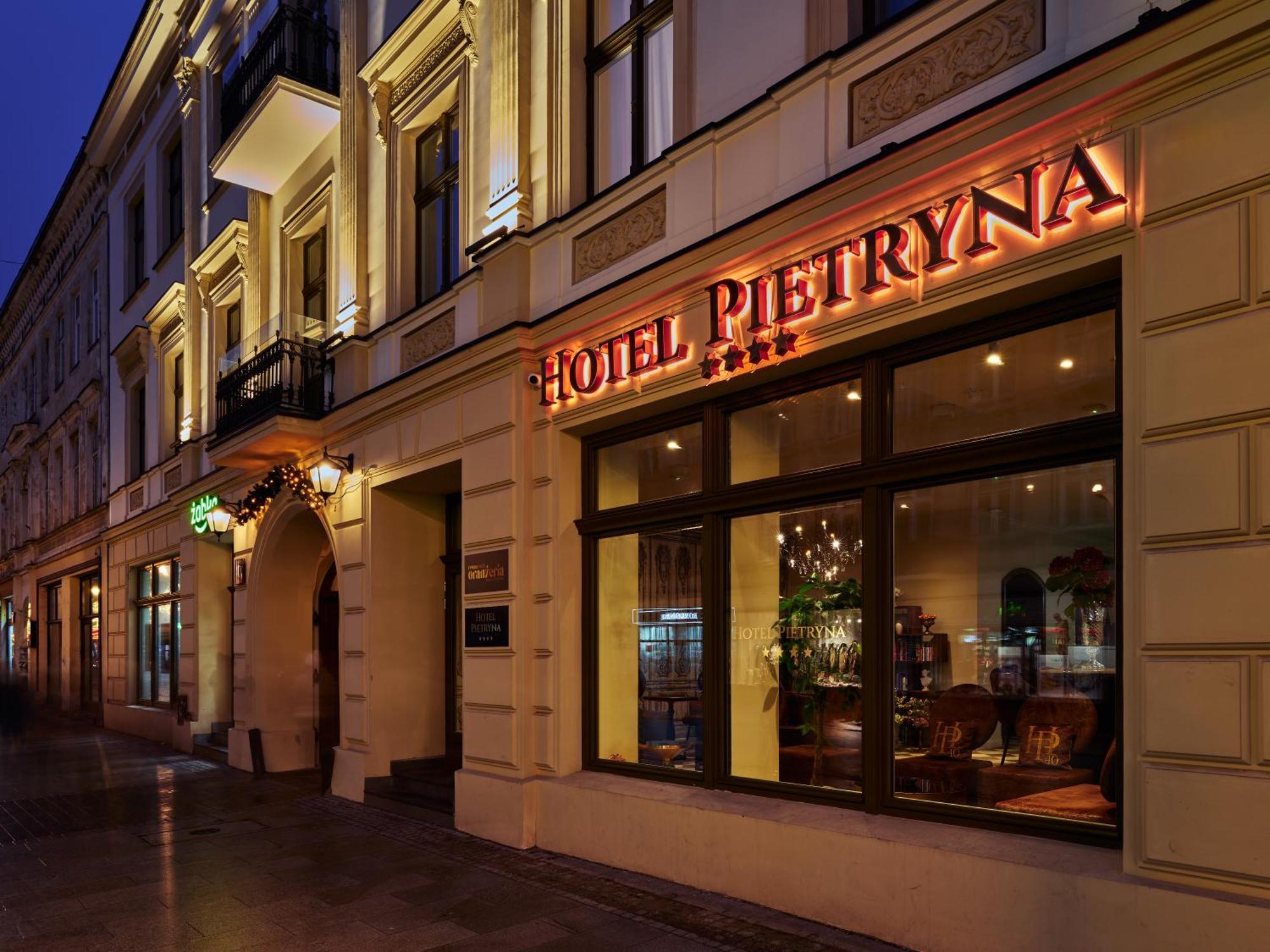 Hotel Pietryna ウッチ エクステリア 写真
